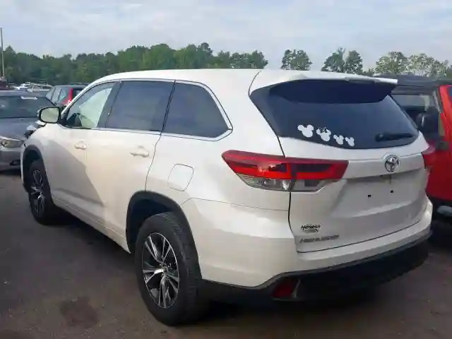 5TDZARFHXJS034953 2018 TOYOTA HIGHLANDER LE-2