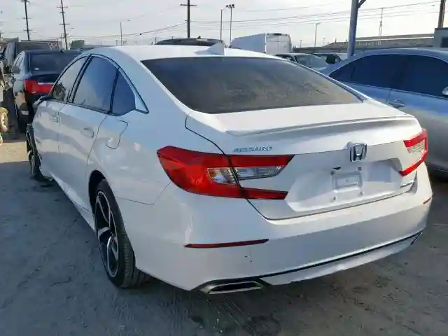 1HGCV1F38JA107624 2018 HONDA ACCORD SPORT-2