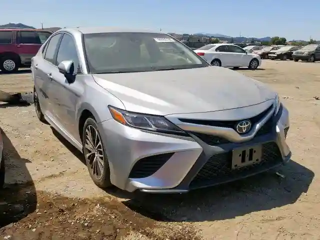 JTNB11HK5J3041611 2018 TOYOTA CAMRY L-0