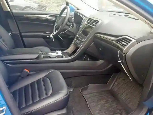 3FA6P0MU8KR195891 2019 FORD FUSION SEL-4