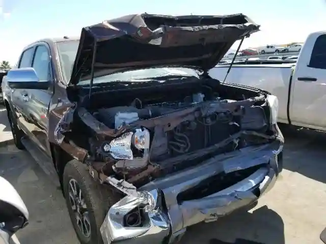 5TFAY5F18HX661031 2017 TOYOTA TUNDRA CREWMAX 1794-0
