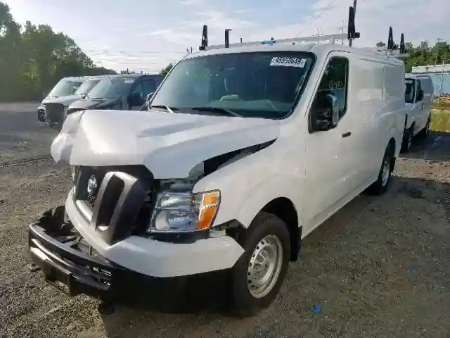 1N6AF0KY1JN809501 2018 NISSAN NV 2500 S-1