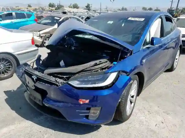 5YJXCAE25HF060486 2017 TESLA MODEL X-1