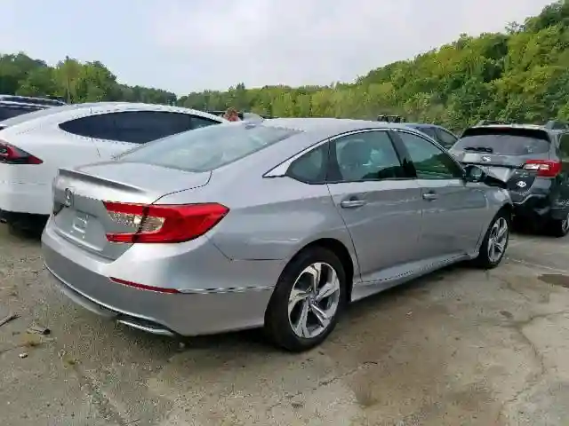1HGCV1F41JA238340 2018 HONDA ACCORD EX-3