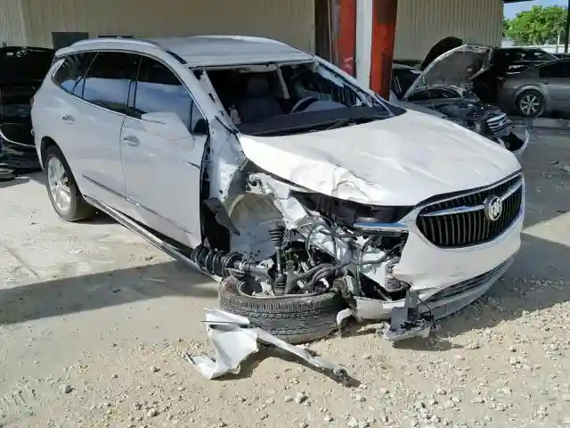 5GAERBKW5KJ154517 2019 BUICK ENCLAVE ESSENCE-0