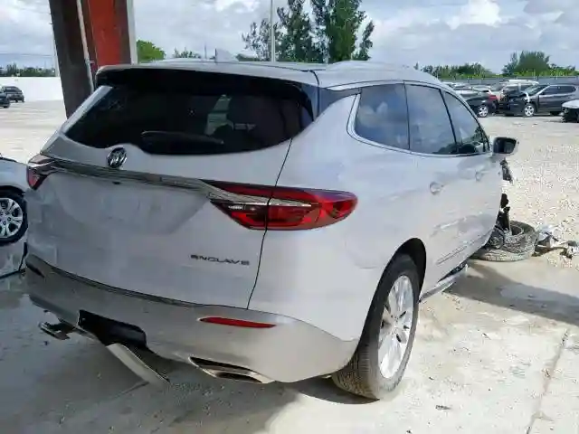 5GAERBKW5KJ154517 2019 BUICK ENCLAVE ESSENCE-3