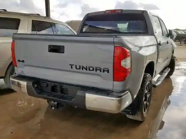 5TFDW5F19JX724369 2018 TOYOTA TUNDRA CREWMAX SR5-3