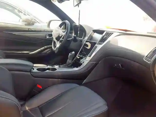 JN1CV7EK9JM200034 2018 INFINITI Q60 PURE-4
