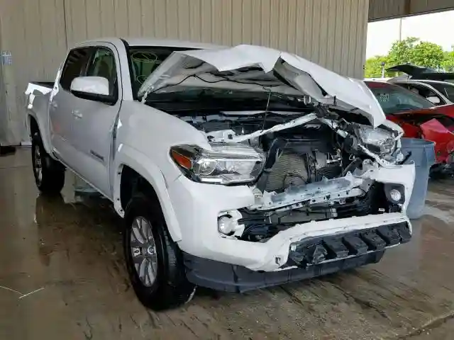 3TMAZ5CN1JM063914 2018 TOYOTA TACOMA DOUBLE CAB-0