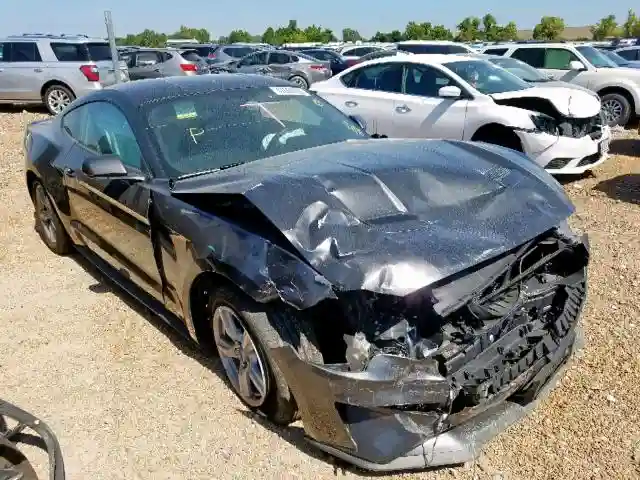 1FA6P8TH2J5165743 2018 FORD MUSTANG-0
