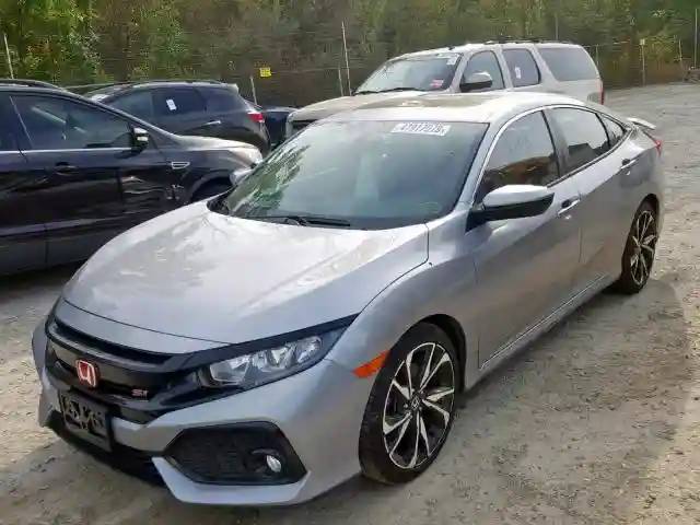 2HGFC1E5XHH700676 2017 HONDA CIVIC SI-1