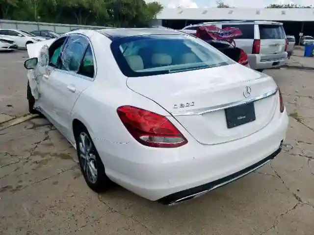 55SWF4JB7FU044585 2015 MERCEDES-BENZ C 300-2
