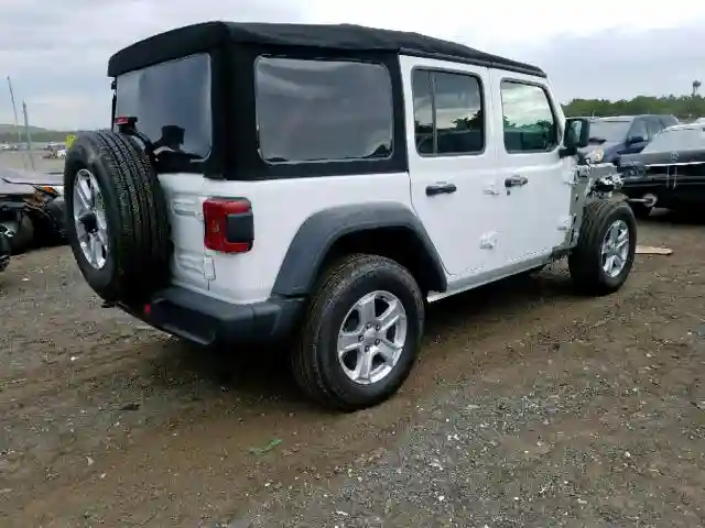 1C4HJXDG9JW164846 2018 JEEP WRANGLER UNLIMITED SPORT-3