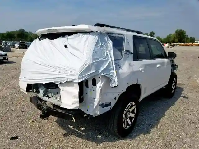 JTEBU5JR3K5618342 2019 TOYOTA 4RUNNER SR5-3