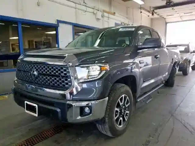 5TFUY5F15KX829261 2019 TOYOTA TUNDRA DOUBLE CAB SR/SR5-1