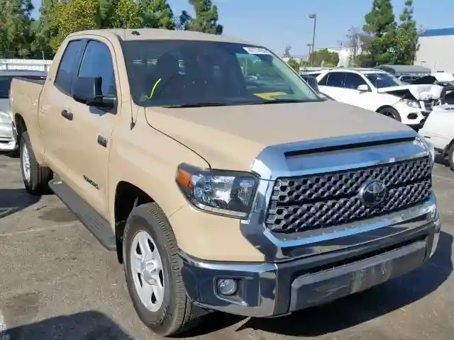 5TFRY5F19JX236040 2018 TOYOTA TUNDRA DOUBLE CAB SR/SR5-0