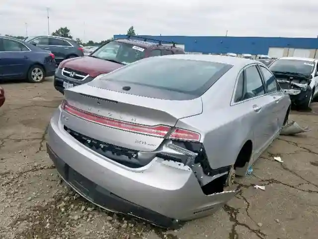 3LN6L5B93JR626147 2018 LINCOLN MKZ PREMIERE-3