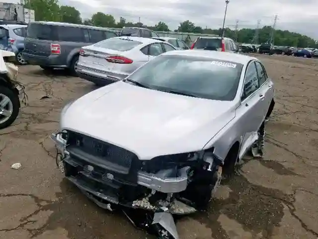 3LN6L5B93JR626147 2018 LINCOLN MKZ PREMIERE-1