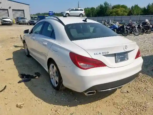 WDDSJ4EB6GN332678 2016 MERCEDES-BENZ CLA 250-2