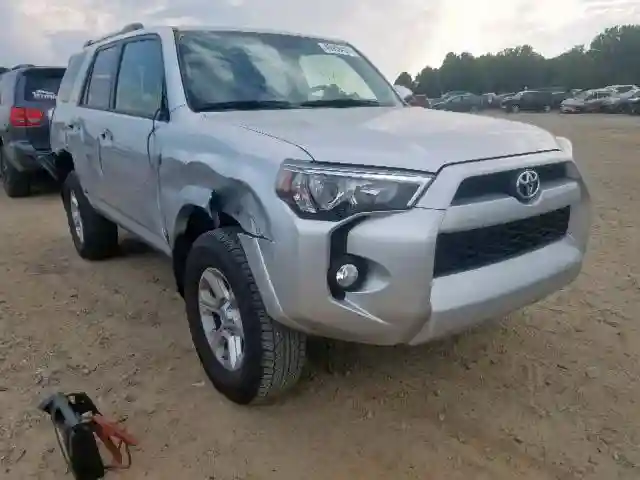 JTEBU5JR2K5653857 2019 TOYOTA 4RUNNER SR5-0