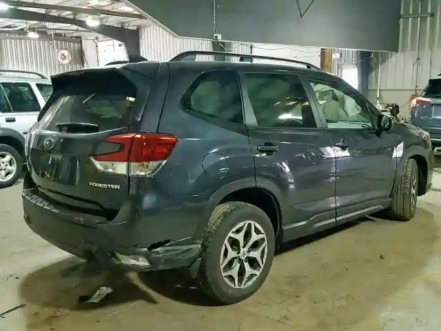 JF2SKAGC5KH543326 2019 SUBARU FORESTER PREMIUM-3
