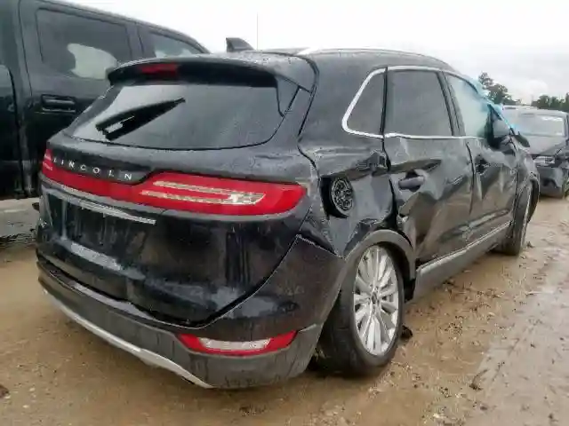 5LMCJ1C90KUL26847 2019 LINCOLN MKC-3