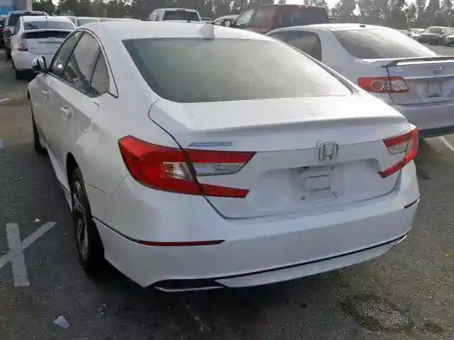 1HGCV1F40JA057357 2018 HONDA ACCORD EX-2