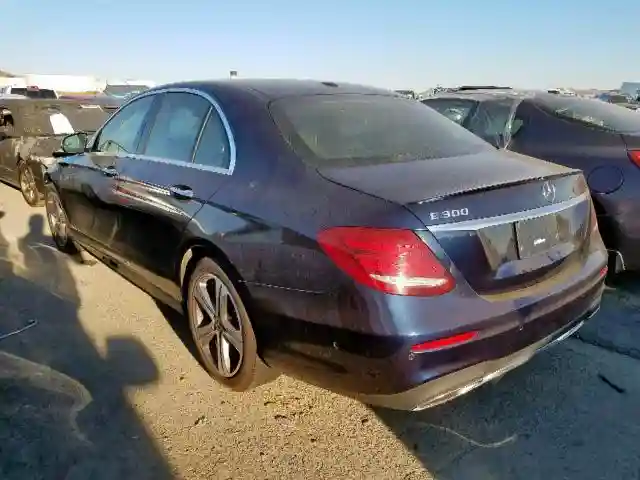 WDDZF4JB3JA335400 2018 MERCEDES-BENZ E 300-2
