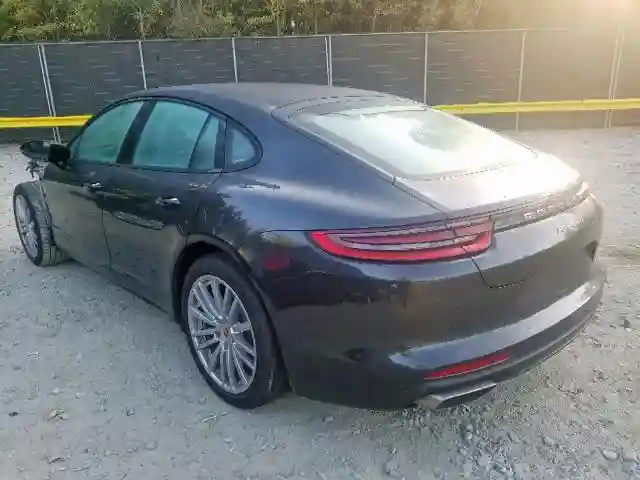 WP0AA2A72JL118186 2018 PORSCHE PANAMERA 4-2