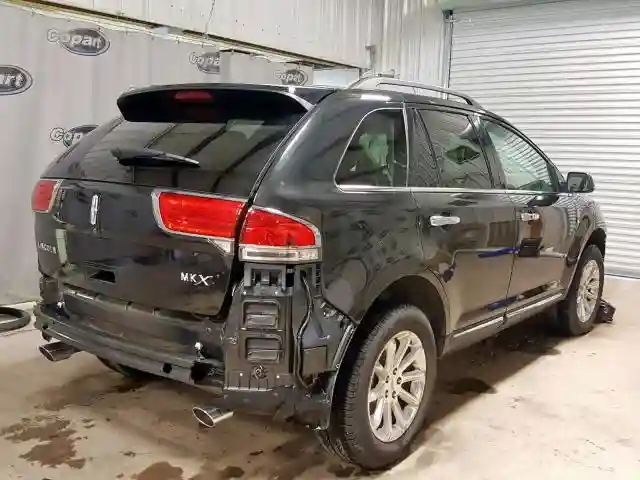2LMDJ6JK2FBL24964 2015 LINCOLN MKX-3