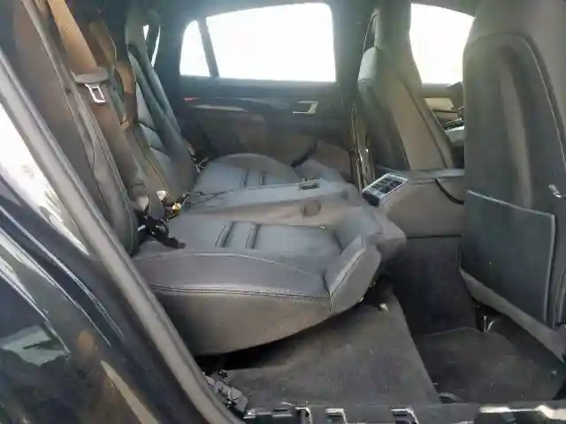 WP0AA2A72JL118186 2018 PORSCHE PANAMERA 4-5