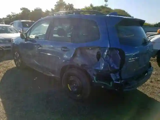 JF2SJAGC0JH508338 2018 SUBARU FORESTER 2.5I PREMIUM-2