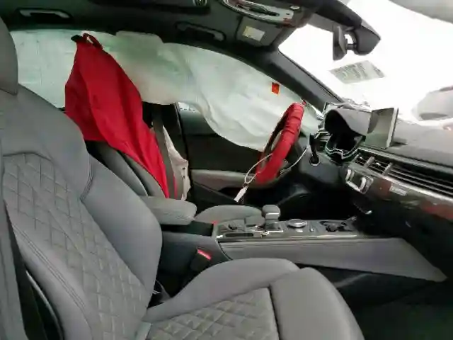 WAUB4AF47KA005817 2019 AUDI S4 PREMIUM PLUS-4
