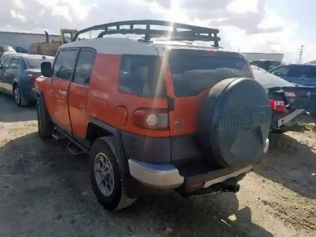 JTEBU4BF4DK161513 2013 TOYOTA FJ CRUISER-2