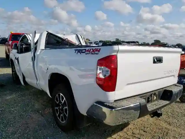 5TFUY5F16KX825915 2019 TOYOTA TUNDRA DOUBLE CAB SR/SR5-2