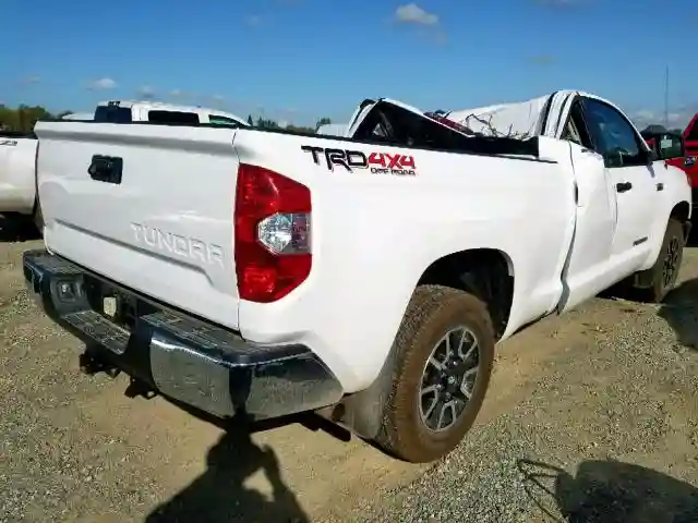 5TFUY5F16KX825915 2019 TOYOTA TUNDRA DOUBLE CAB SR/SR5-3