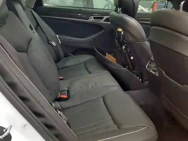 KMHGN4JE1FU052025 2015 HYUNDAI GENESIS 3.8L-5