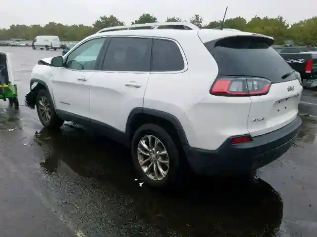 1C4PJMLB9KD268797 2019 JEEP CHEROKEE LATITUDE PLUS-2