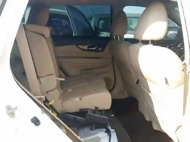 JN8AT2MV7JW325504 2018 NISSAN ROGUE S-5