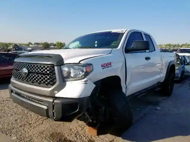 5TFUM5F14JX075182 2018 TOYOTA TUNDRA DOUBLE CAB SR/SR5-1
