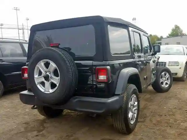 1C4HJXDG5KW561441 2019 JEEP WRANGLER UNLIMITED SPORT-3