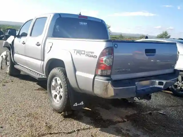 3TMLU4EN3FM169626 2015 TOYOTA TACOMA DOUBLE CAB-2
