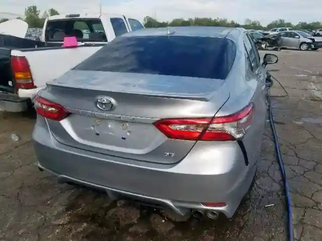 4T1B11HK1KU710114 2019 TOYOTA CAMRY L-3