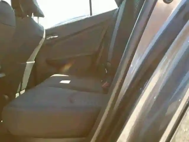JTDKBRFU5J3079893 2018 TOYOTA PRIUS-5