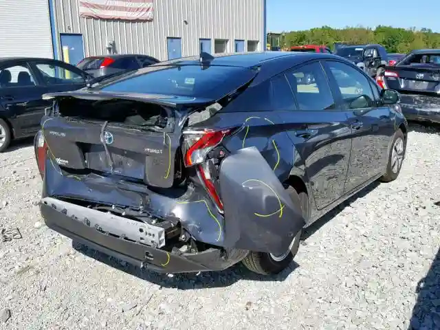 JTDKBRFU5J3079893 2018 TOYOTA PRIUS-3
