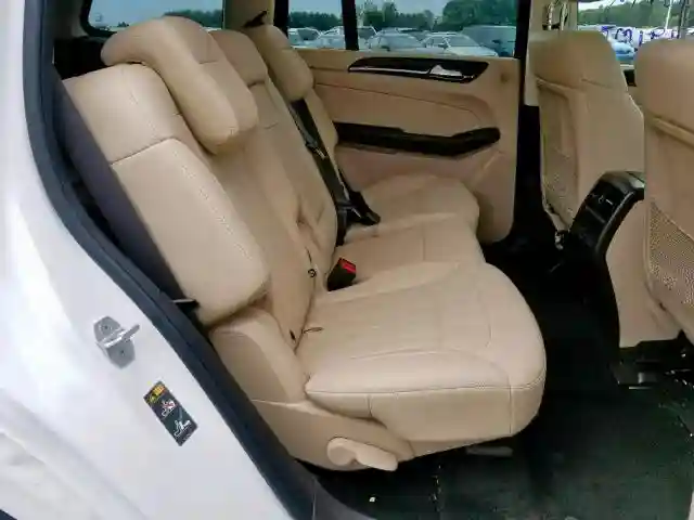 4JGDF6EE2HA873600 2017 MERCEDES-BENZ GLS 450 4MATIC-5