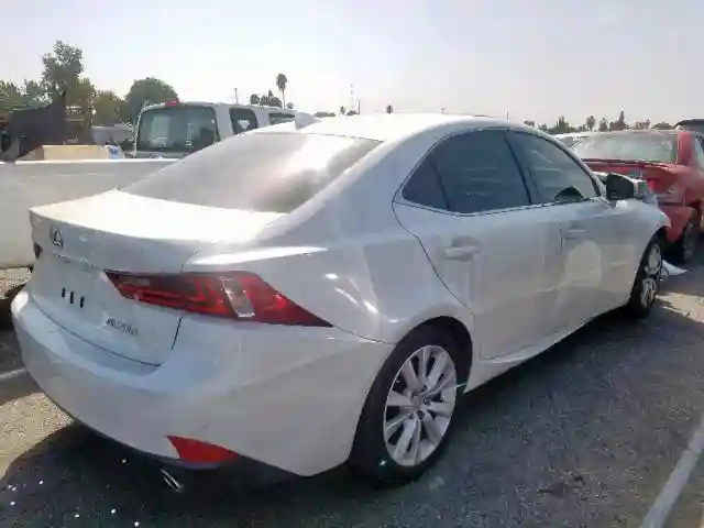 JTHBA1D2XG5036507 2016 LEXUS IS 200T-3