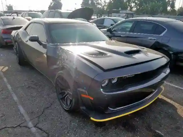2C3CDZFJ1KH574017 2019 DODGE CHALLENGER R/T SCAT PACK-0