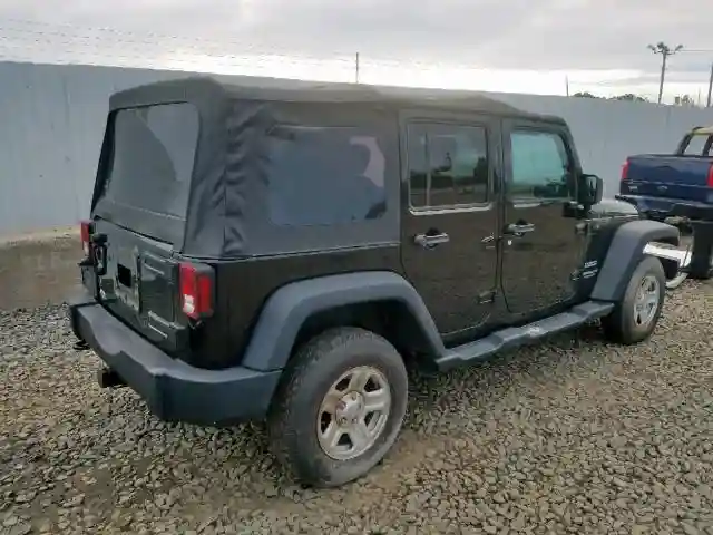 1C4BJWDG8EL311648 2014 JEEP WRANGLER UNLIMITED SPORT-3