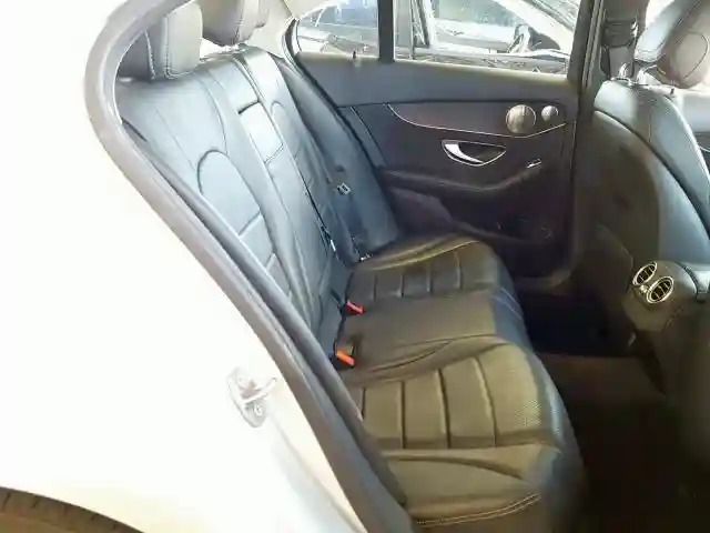 55SWF4JB6GU172480 2016 MERCEDES-BENZ C 300-5